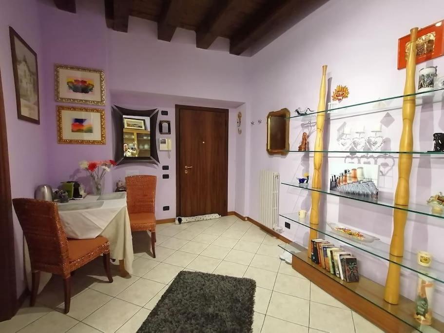 Apartamento Monolocale In Piazza Isolo Verona Exterior foto
