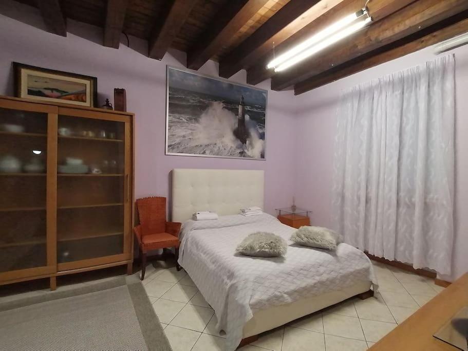 Apartamento Monolocale In Piazza Isolo Verona Exterior foto